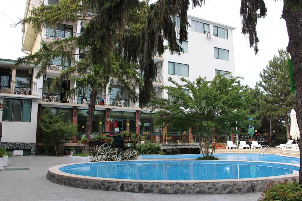 Park Hotel Briz Golden Sands Exterior photo