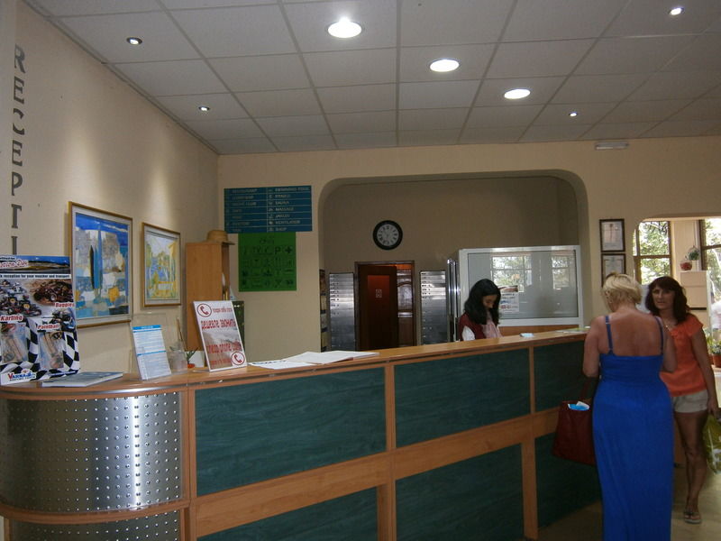 Park Hotel Briz Golden Sands Exterior photo
